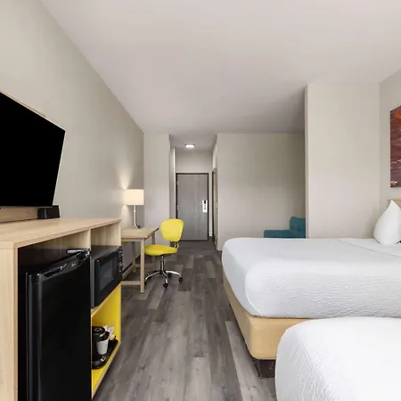 Days Inn & Suites By Wyndham Tucson/Marana-2