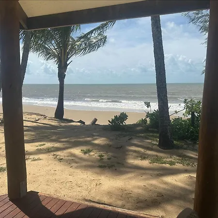 Ellis Beach Oceanfront Holiday Park-3