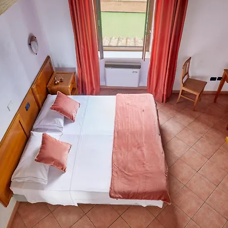 Hotel Fattoria Belvedere-2