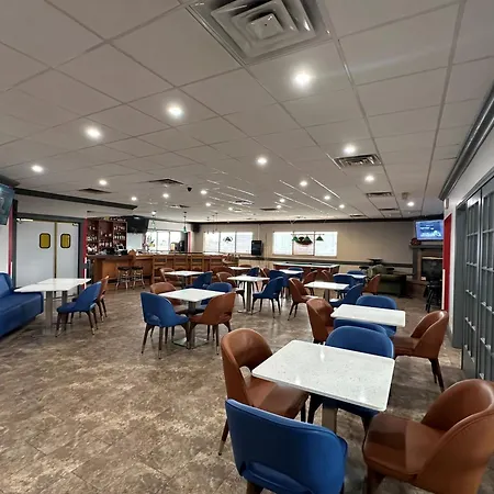 Ramada By Wyndham Waupaca-2