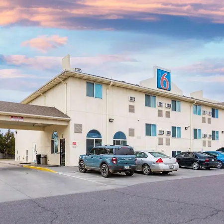 Econo Lodge Fort Lupton-2