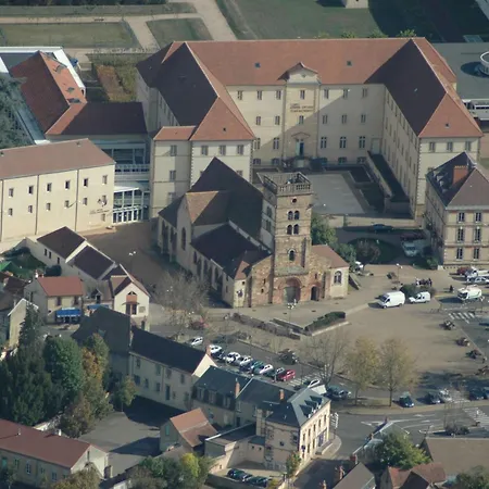 Kyriad Direct Moulins Sud - Yzeure-2