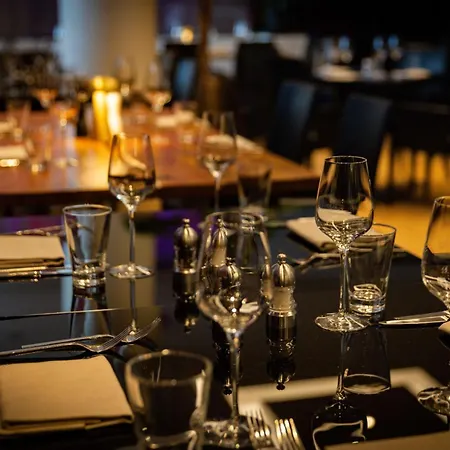 Radisson Blu Hotel, Hamburg-3