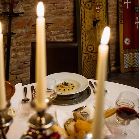 Relais Castello Bevilacqua-2