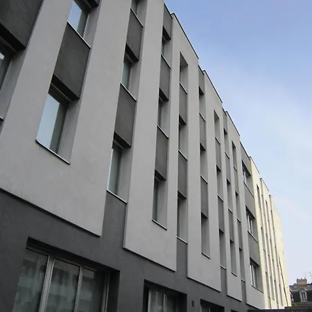 Hotel Anne De Bretagne-2