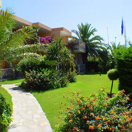 Palm Village-2
