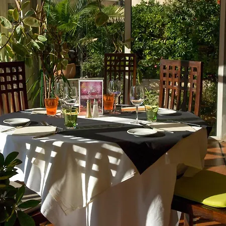 Hotel Le Phoebus Garden&Spa-3