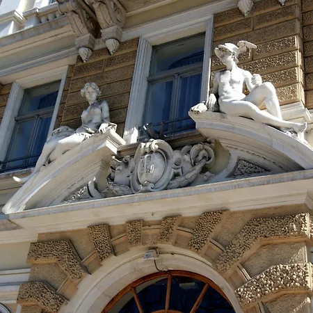 Hotel Continental-2