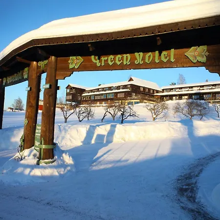 Green Hotel-2