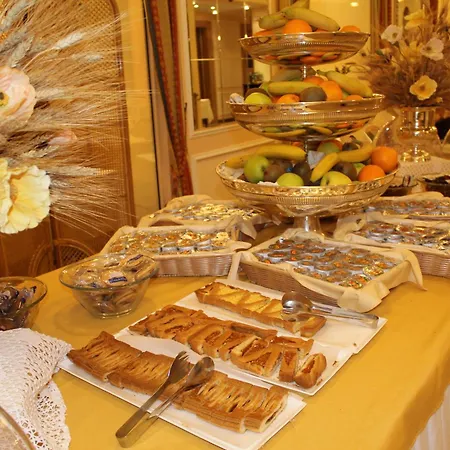Hotel Astoria-3