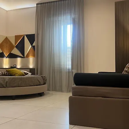 Hotel Tonic-2