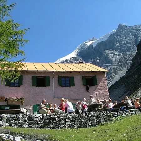 Hotel Madatsch-2