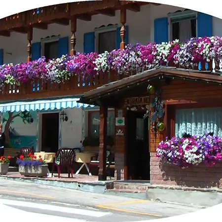 Albergo Genzianella-3
