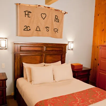 Dude Rancher Lodge-3