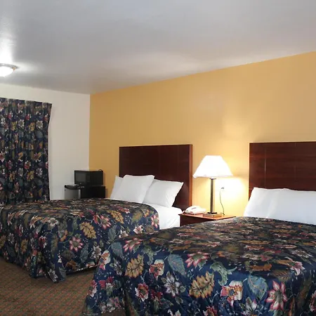 Passport Inn And Suites - Middletown-3