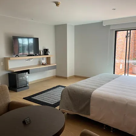 Hotel Parque 97-3