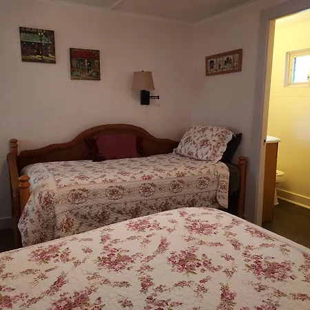Serenity Motel-3