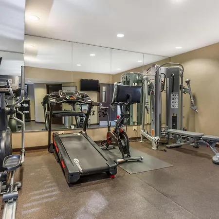 Best Western Plus Wine Country Inn & Suites-3