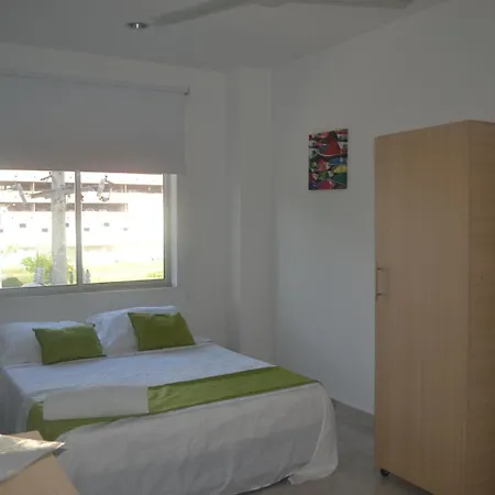 Hotel Calarca Plus-3