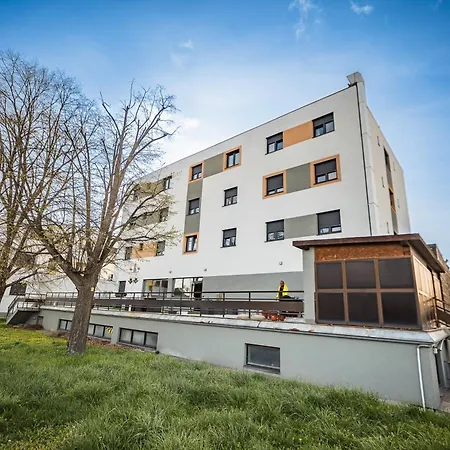 Arion Airport Hotel-3