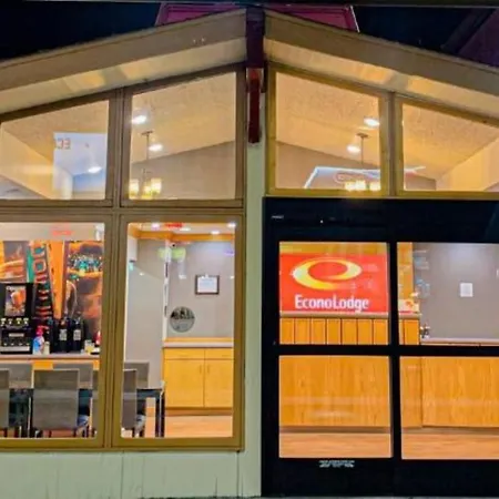 Econo Lodge Inn & Suites Winnemucca-3