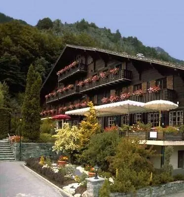 B&B Hôtel Aux Mille Etoiles-2