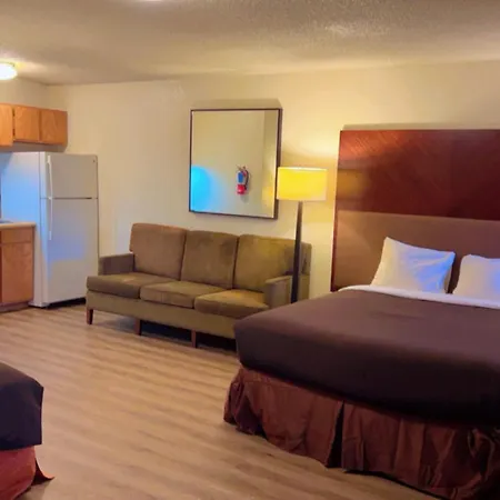 Rodeway Inn Rifle-3