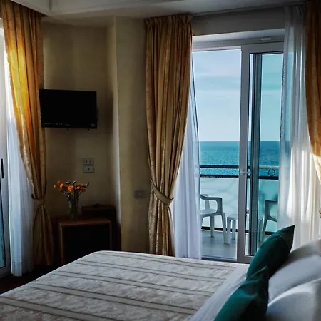 Hotel Negresco-2