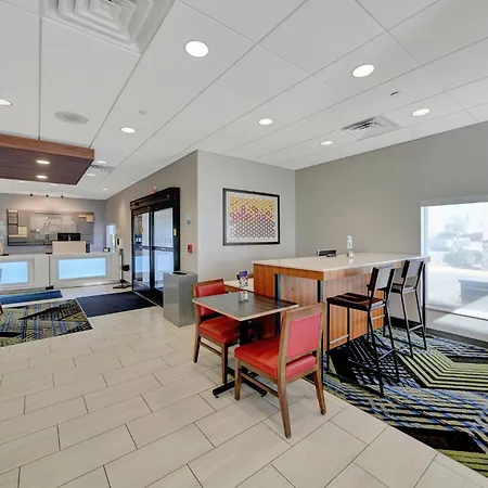 Holiday Inn Express Hotel & Suites Beatrice By Ihg-3