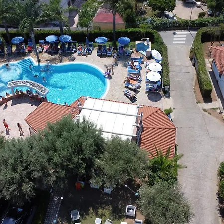 Residence Hotel La Taverna-3