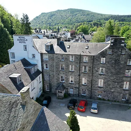 Royal Dunkeld Hotel-2