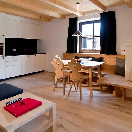 Zin Senfter Residence-3