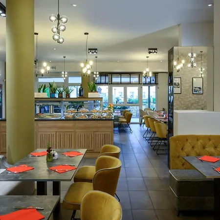 Leonardo Hotel Lago Di Garda - Wellness And Spa-3