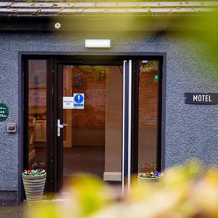The Enniskillen Hotel And Motel-2
