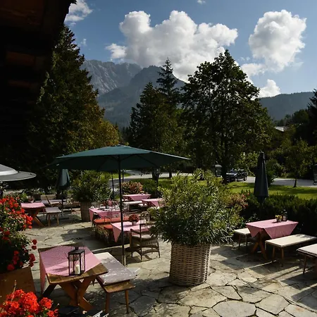 House of Hütter - Wachtelhof Hotel&Spa-3