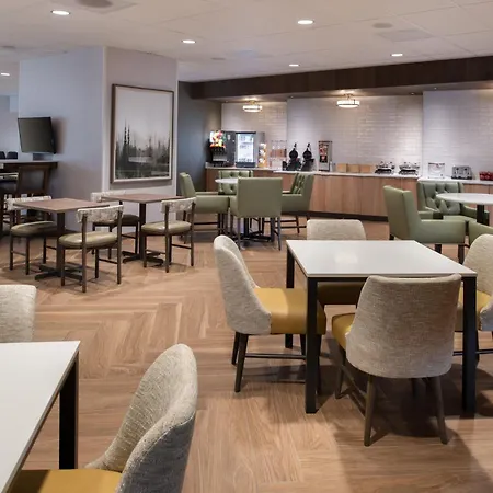 Fairfield By Marriott Issaquah-3