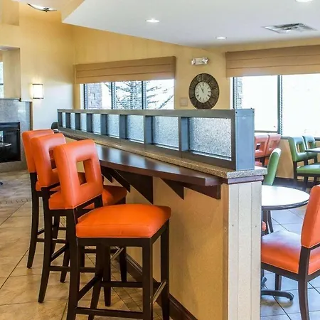 Comfort Suites Kodak Sevierville-2