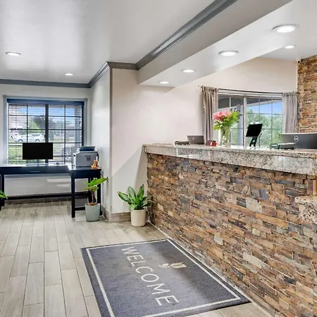 Country Inn & Suites By Radisson, Grand Rapids Airport, Mi-2