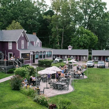 Plum Point Lodge-3