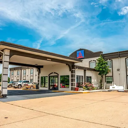 Studio 6 Claremore Ok-3