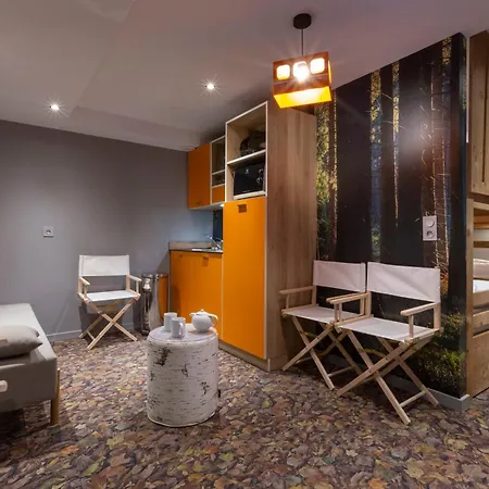 Hotel Base Camp Lodge - Bourg Saint Maurice-3