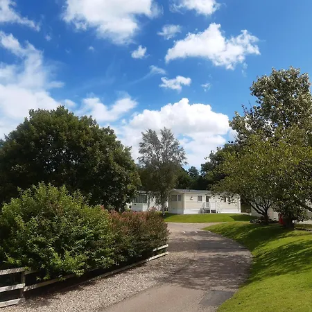 Deeside Holiday Park-2
