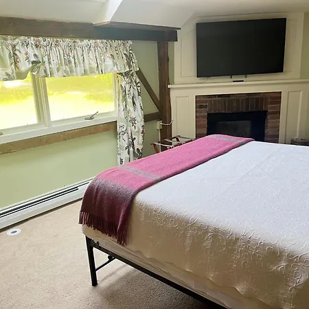 Windham Hill Inn-3