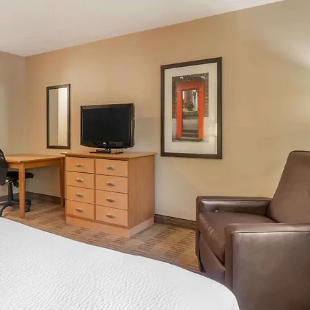 Extended Stay America Suites - Charleston - Northwoods Blvd-3