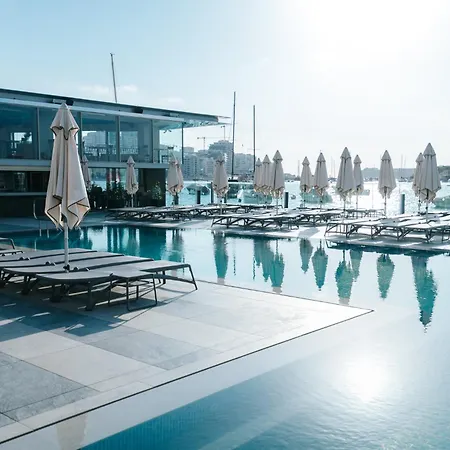 Blubay Apartments By St Hotels-2