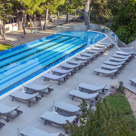 Bluesun Hotel Jadran-3