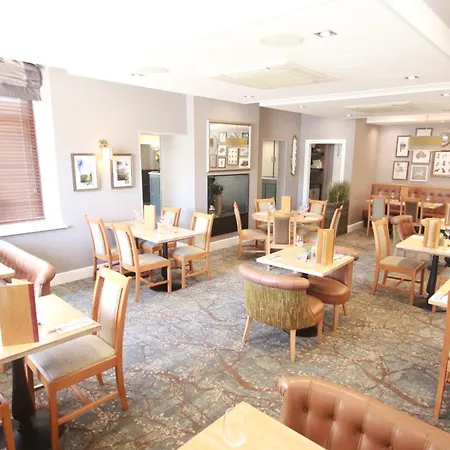 The Malvern Hills Hotel-3
