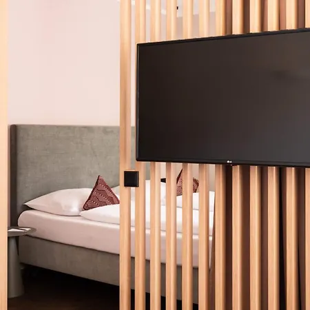 Flora Hotel & Suites-2
