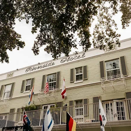 Riverside Hotel-2
