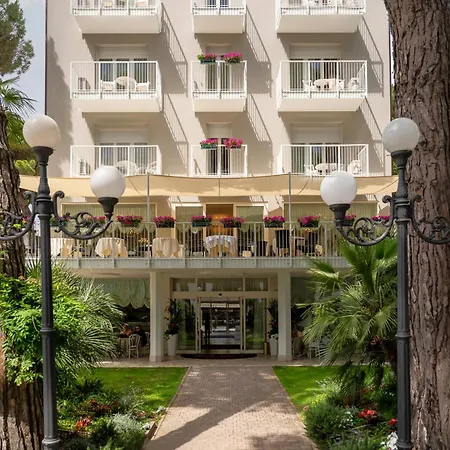 Hotel Plaza-2